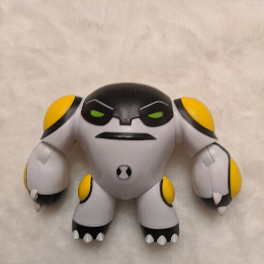 Ben 10 Cartoon Network Bandai Alien Force 2017 4" Toy Figure Cannonbolt Basic